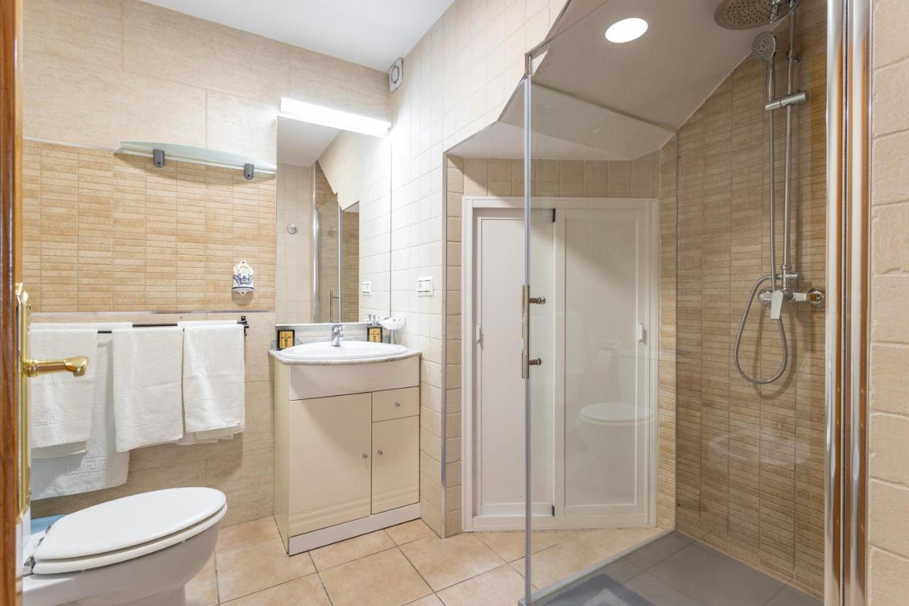 Apartamento Con Piscina Privada 네르하 외부 사진